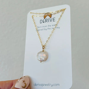 Derive Jewelry - Dainty Freshwater Pearl Coin Necklace