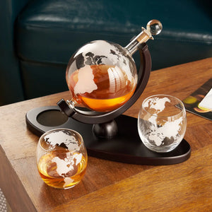 Viski- Globe Themed Decanter & Tumblers Set