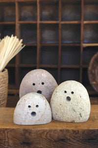 Kalalou - Tabletop River Rock Ghosts