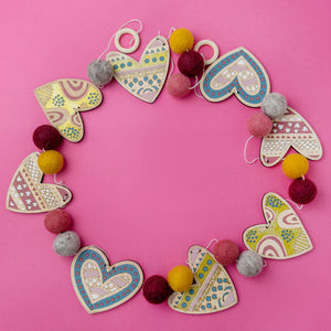 The Woodsy Craft Co. - DIY Craft Kit - Heart Garland