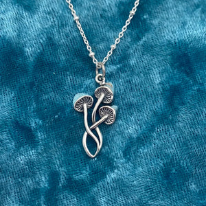 Elizabeth Jewelry - Sterling Silver Three Mushroom Charm Necklace
