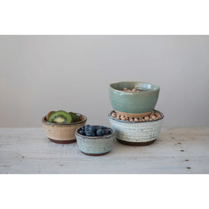 Creative Co-Op - Round Stoneware Mini Bowls (Assorted Sizes)