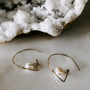 Derive Jewelry - Entranced Pearl Threader Earrings